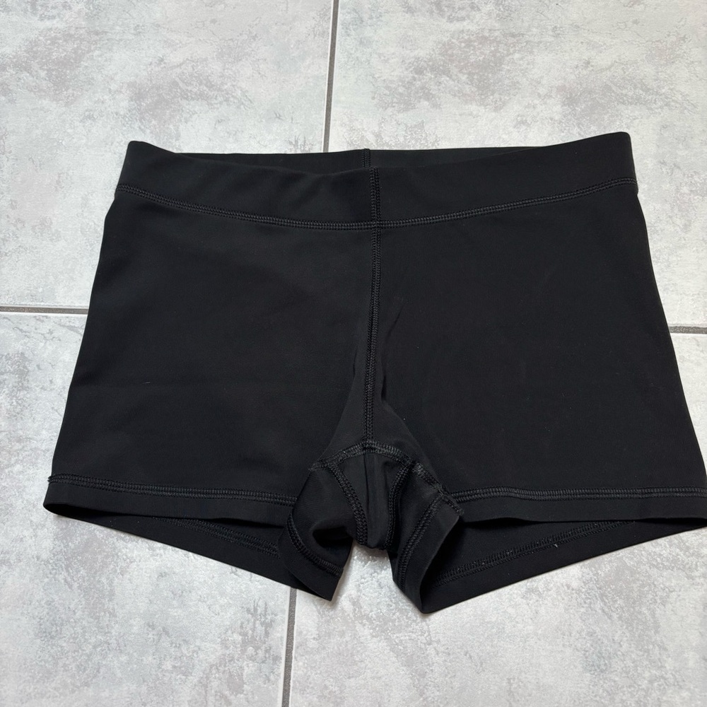 New Balance REVOLUTION IN MOTION Women's Spandex Shorts Size Small